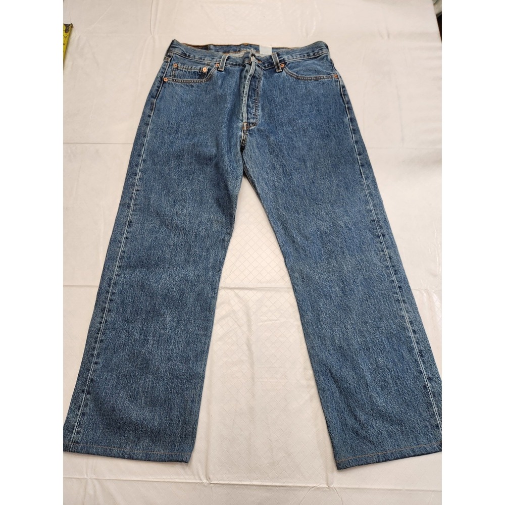 Levis 501 Jeans Mens 36x30 Blue Denim Straight Leg Button Fly Classic Fit Pants